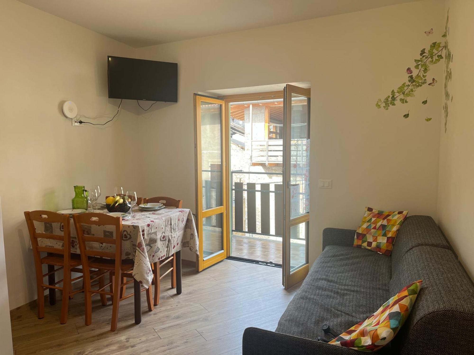 Borgo Bliss Apartment Тенно Экстерьер фото